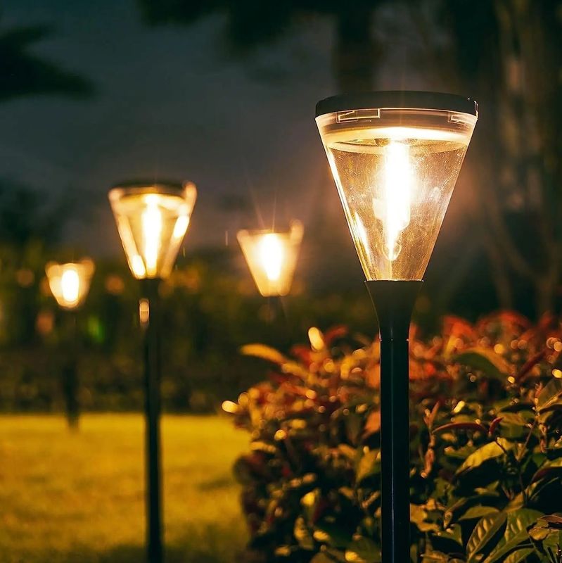 80 Ra Farbwiedergabeindex Außen Solarenergie Warm Weiß 2 Modus LED Gartenweg Rasenleuchten
