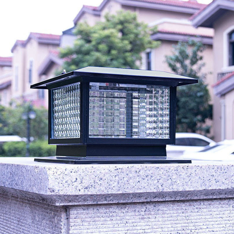Moderne Solar-LED-Säulenlampe für den Innenhof