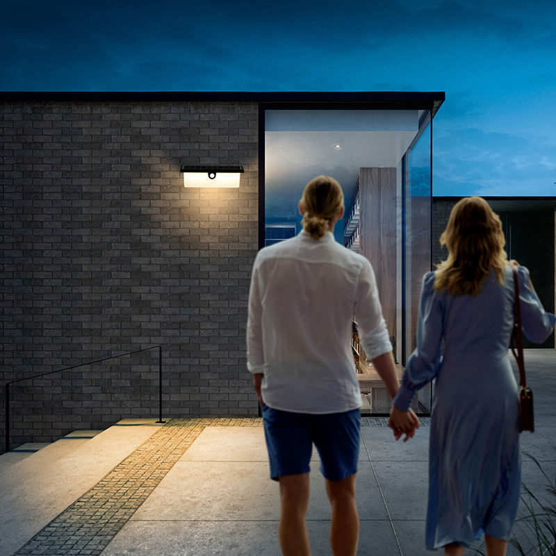 Wasserdichte Solarwandleuchte Außen LED Bewegungssensor Dekor-Lampe für Garten Wandmontage