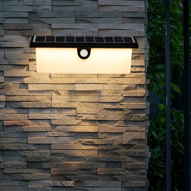 Wasserdichte Solarwandleuchte Außen LED Bewegungssensor Dekor-Lampe für Garten Wandmontage
