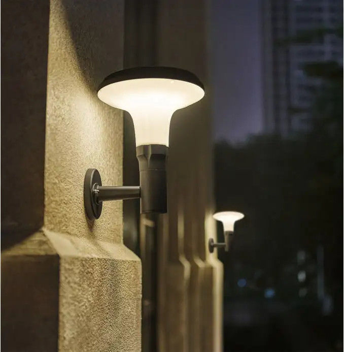 Wasserdichtes Ultra Bright LED Solarwandlicht für maßgeschneiderte Villa Tür Außenterrasse