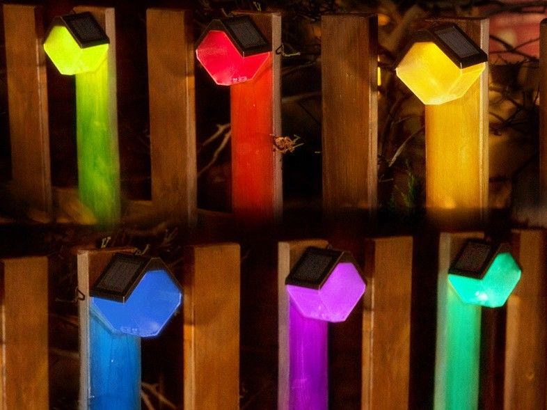 Solar Led Street Light Lamp Warm und Rgb Farbe Wandlampe Für Outdoor Dekorationsdeck