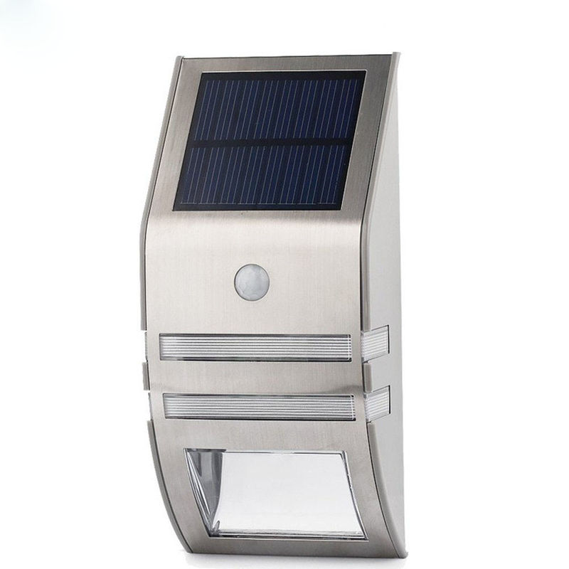 Außen Solarwandlampe mit wasserdichtem Edelstahlmaterial und Smart Sensor