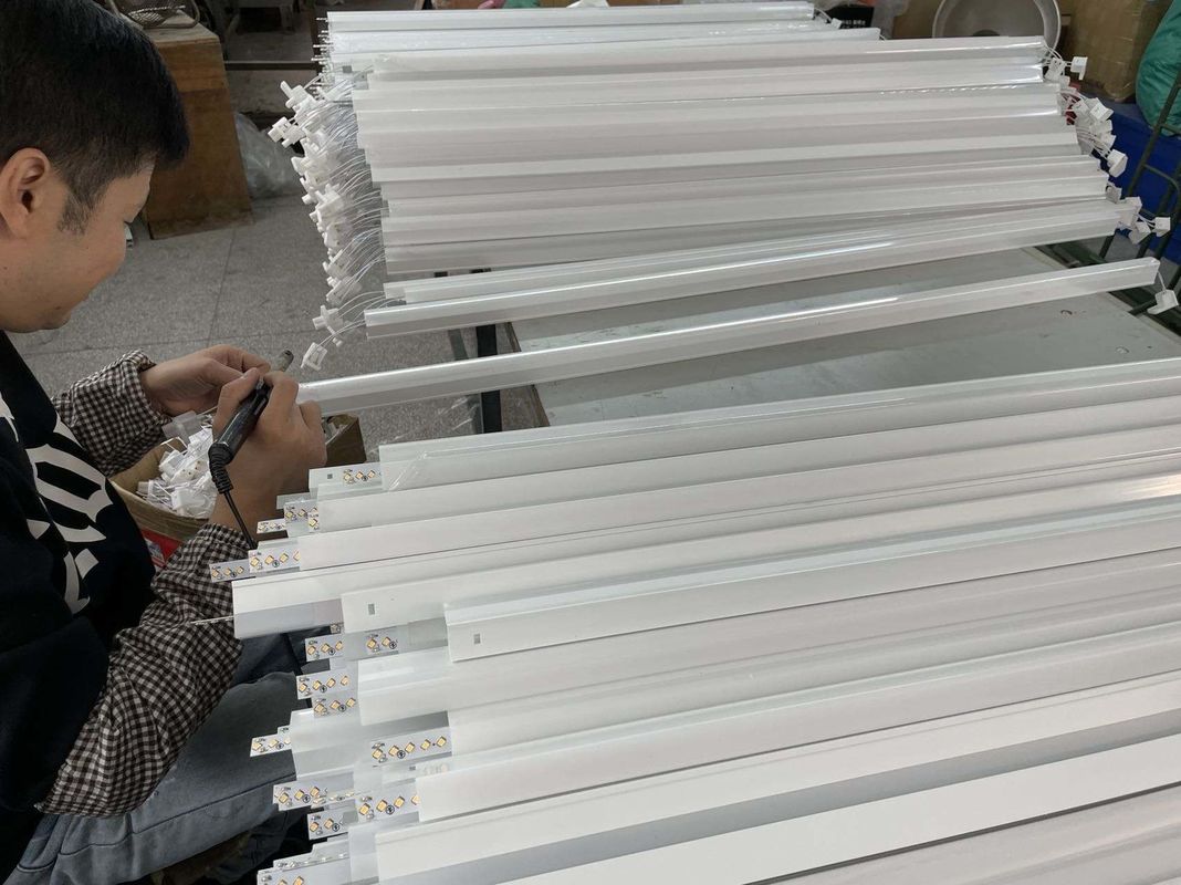 3000k Led AC165-265V 50/60Hz T5 Tube Licht Rohstoffe Top Wahl für 1200mm Länge
